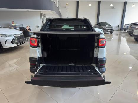 FIAT Strada 1.3 4P FIREFLY FLEX VOLCANO CABINE DUPLA AUTOM�TICO, Foto 15