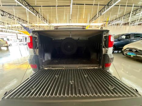 FIAT Strada 1.4 3P WORKING FLEX CABINE DUPLA, Foto 17