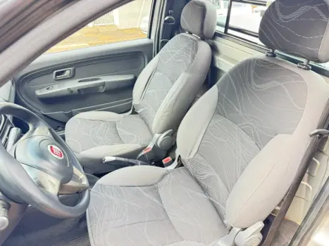 FIAT Strada 1.4 FLEX HARD WORKING CABINE SIMPLES, Foto 9