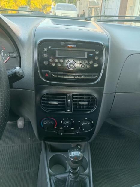 FIAT Strada 1.4 WORKING FLEX CABINE SIMPLES, Foto 6