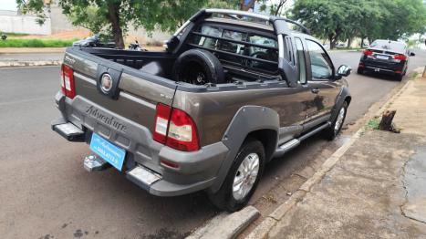 FIAT Strada 1.8 16V FLEX ADVENTURE CABINE ESTENDIDA, Foto 4