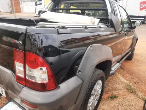 FIAT Strada 1.8 16V FLEX ADVENTURE LOCKER CABINE ESTENDIDA, Foto 2