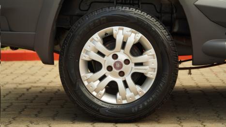 FIAT Strada 1.8 16V FLEX ADVENTURE LOCKER CABINE DUPLA, Foto 13