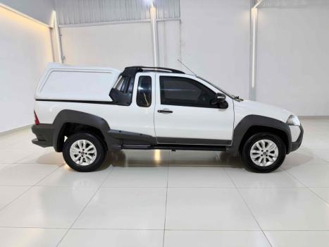 FIAT Strada 1.8 16V FLEX ADVENTURE CABINE ESTENDIDA, Foto 4