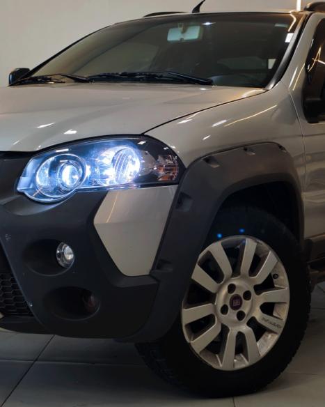 FIAT Strada 1.8 16V FLEX ADVENTURE CABINE ESTENDIDA, Foto 4