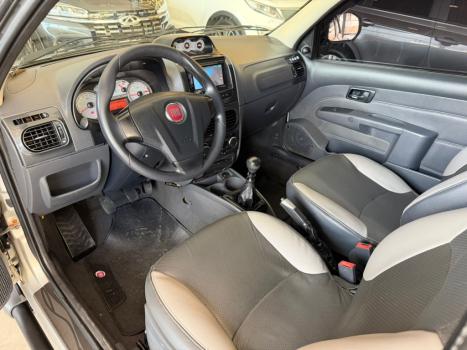 FIAT Strada 1.8 16V FLEX ADVENTURE CABINE DUPLA, Foto 2