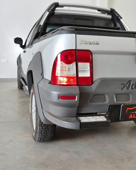 FIAT Strada 1.8 16V FLEX ADVENTURE LOCKER CABINE ESTENDIDA, Foto 7
