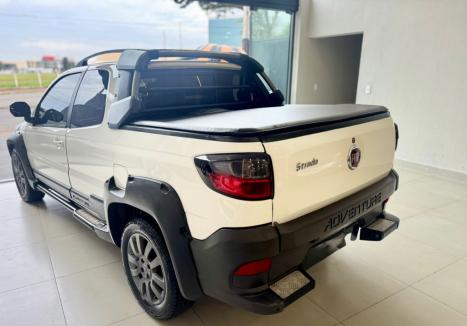FIAT Strada 1.8 3P FLEX ADVENTURE CABINE DUPLA, Foto 4
