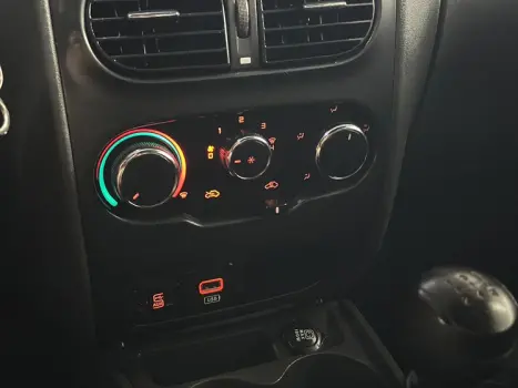 FIAT Strada 1.8 3P FLEX ADVENTURE CABINE DUPLA, Foto 10