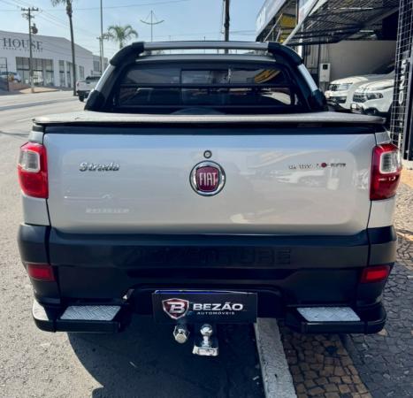 FIAT Strada 1.8 3P FLEX ADVENTURE CABINE DUPLA, Foto 4