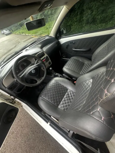 FIAT Strada 1.8 ADVENTURE CABINE ESTENDIDA, Foto 4