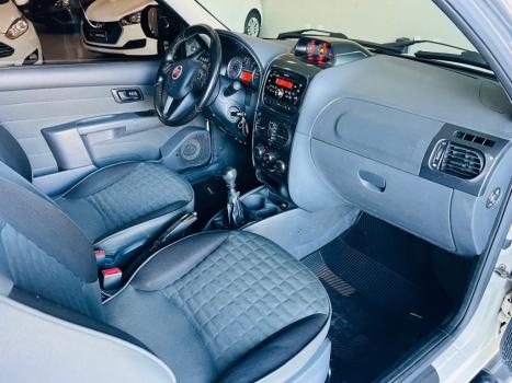 FIAT Strada 1.8 ADVENTURE CABINE ESTENDIDA, Foto 12