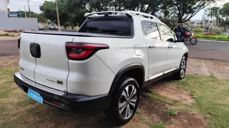 FIAT Toro 1.3 16V 4P FLEX 270 TURBO VOLCANO AUTOM�TICO, Foto 5