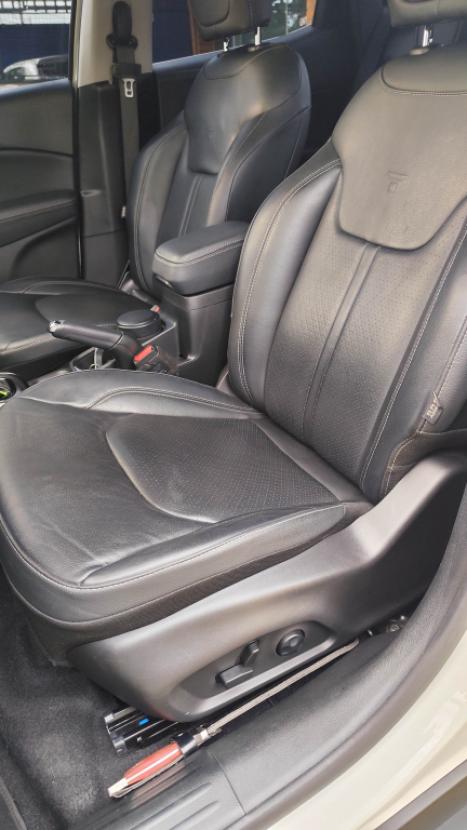 FIAT Toro 1.3 16V 4P FLEX 270 TURBO VOLCANO AUTOM�TICO, Foto 26