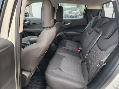 FIAT Toro 1.3 16V 4P FLEX 270 TURBO FREEDOM AUTOM�TICO, Foto 10