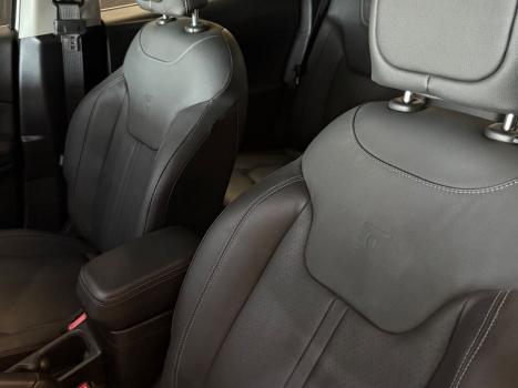 FIAT Toro 1.3 16V 4P FLEX 270 TURBO VOLCANO AUTOM�TICO, Foto 6