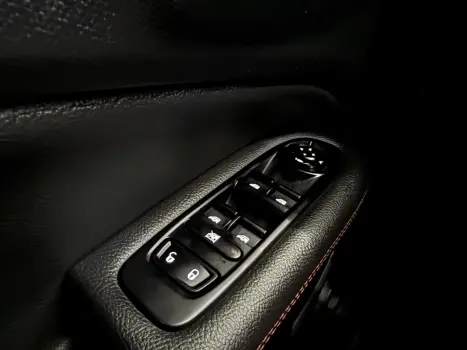 FIAT Toro 1.3 16V 4P FLEX 270 TURBO ENDURANCE AUTOM�TICO, Foto 31