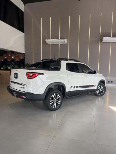 FIAT Toro 1.3 16V 4P FLEX 270 TURBO FREEDOM AUTOM�TICO, Foto 2