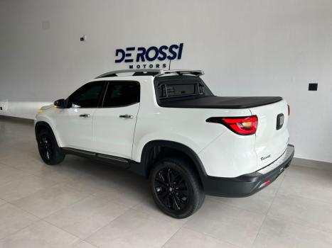 FIAT Toro 1.3 16V 4P FLEX 270 TURBO VOLCANO AUTOM�TICO, Foto 2