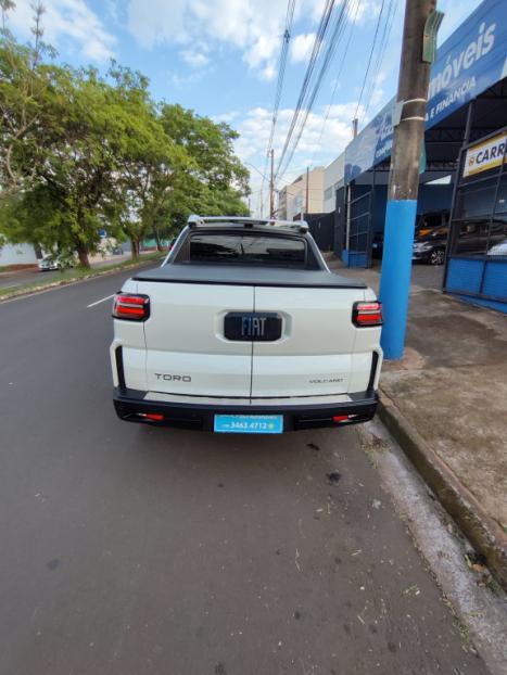 FIAT Toro 1.3 16V 4P FLEX 270 TURBO VOLCANO AUTOMÁTICO, Foto 5