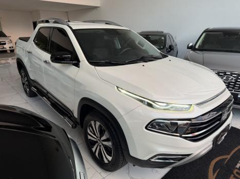 FIAT Toro 1.3 16V 4P FLEX 270 TURBO VOLCANO AUTOMÁTICO, Foto 3