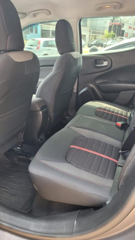 FIAT Toro 1.8 16V 4P FLEX FREEDOM AUTOMTICO, Foto 5