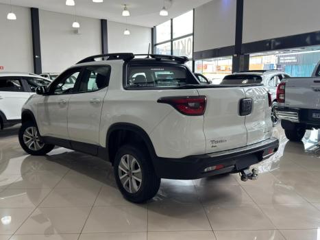 FIAT Toro 1.8 16V 4P FLEX FREEDOM AUTOMÁTICO, Foto 4 FIAT Toro 1.8 16V 4P FLEX FREEDOM AUTOMÁTICO, Foto 4
