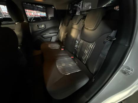 FIAT Toro 1.8 16V 4P FLEX FREEDOM AUTOMTICO, Foto 17