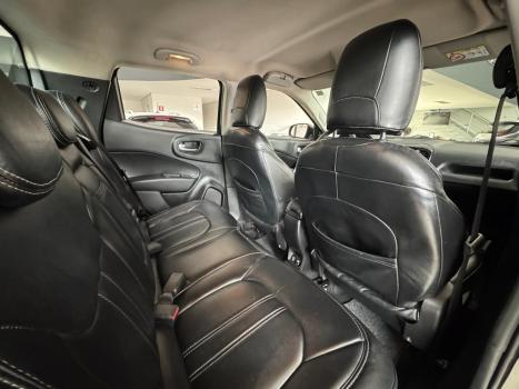 FIAT Toro 1.8 16V 4P FLEX FREEDOM AUTOMTICO, Foto 13