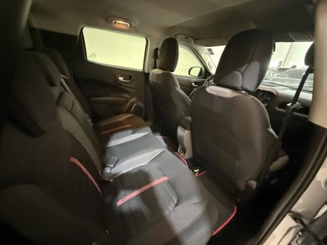 FIAT Toro 1.8 16V 4P FLEX FREEDOM AUTOM�TICO, Foto 10