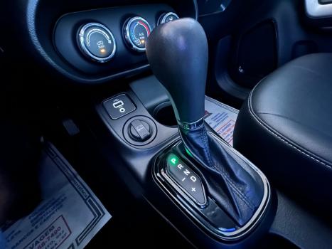 FIAT Toro 1.8 16V 4P FLEX FREEDOM AUTOM�TICO, Foto 12