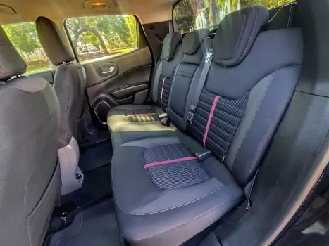 FIAT Toro 1.8 16V 4P FLEX FREEDOM AUTOM�TICO, Foto 11