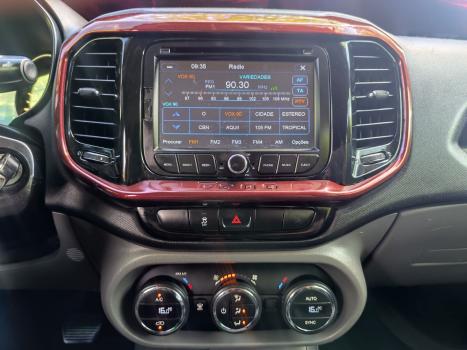 FIAT Toro 1.8 16V 4P FLEX FREEDOM AUTOM�TICO, Foto 19