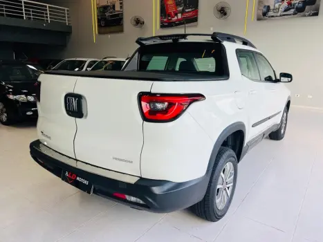 FIAT Toro 1.8 16V 4P FLEX FREEDOM AUTOM�TICO, Foto 9