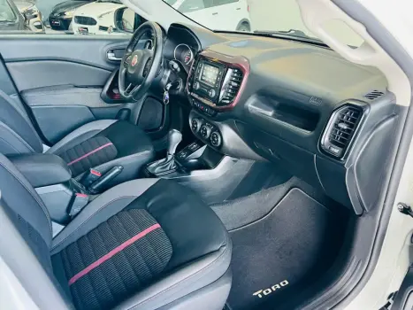 FIAT Toro 1.8 16V 4P FLEX FREEDOM AUTOM�TICO, Foto 16