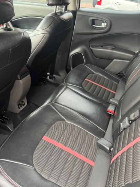 FIAT Toro 1.8 16V 4P FLEX FREEDOM ROAD AUTOM�TICO, Foto 11