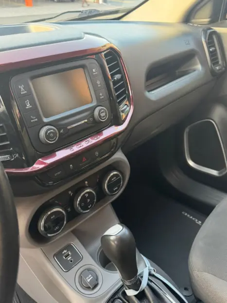 FIAT Toro 1.8 16V 4P FLEX FREEDOM ROAD AUTOM�TICO, Foto 4