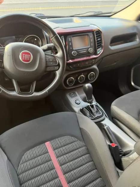 FIAT Toro 1.8 16V 4P FLEX FREEDOM ROAD AUTOM�TICO, Foto 9