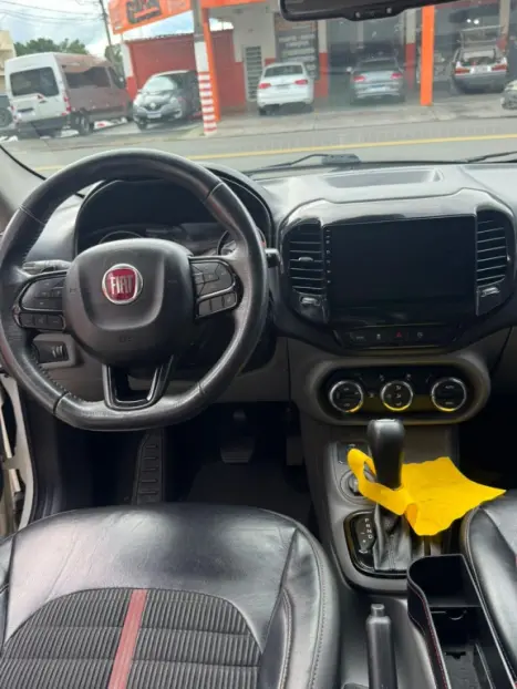 FIAT Toro 1.8 16V 4P FLEX FREEDOM ROAD AUTOM�TICO, Foto 10