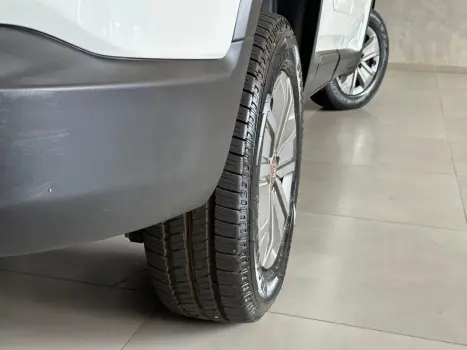 FIAT Toro 1.8 16V 4P FLEX FREEDOM AUTOM�TICO, Foto 19