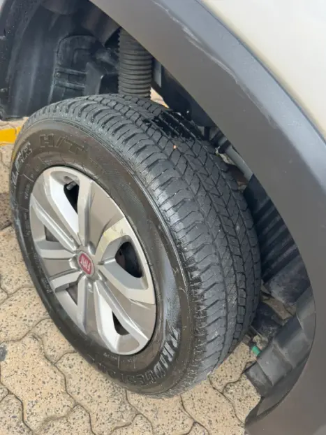 FIAT Toro 1.8 16V 4P FLEX FREEDOM ROAD AUTOM�TICO, Foto 3