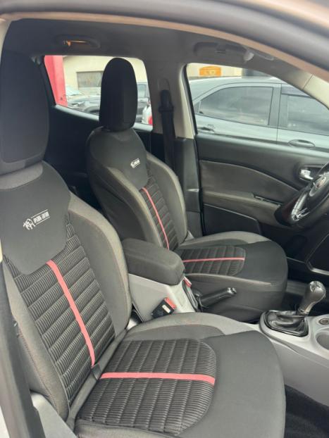 FIAT Toro 1.8 16V 4P FLEX FREEDOM ROAD AUTOM�TICO, Foto 7