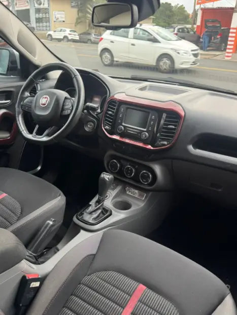 FIAT Toro 1.8 16V 4P FLEX FREEDOM ROAD AUTOM�TICO, Foto 8