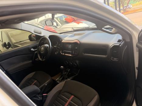 FIAT Toro 1.8 16V 4P FLEX FREEDOM AUTOM�TICO, Foto 9