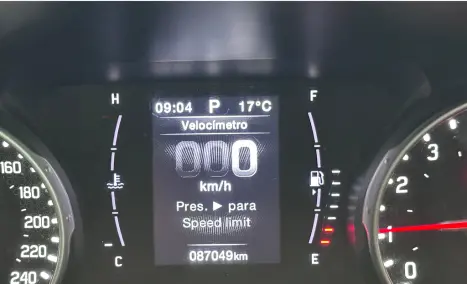 FIAT Toro 1.8 16V 4P FLEX FREEDOM AUTOM�TICO, Foto 10