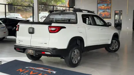 FIAT Toro 1.8 16V 4P FLEX FREEDOM AUTOM�TICO, Foto 10
