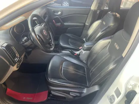 FIAT Toro 1.8 16V 4P FLEX FREEDOM AUTOM�TICO, Foto 12