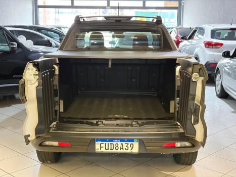 FIAT Toro 1.8 16V 4P FLEX FREEDOM AUTOMÁTICO, Foto 5