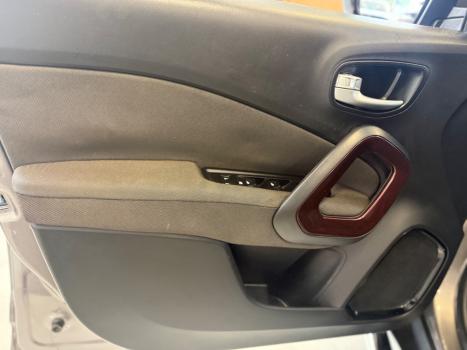 FIAT Toro 1.8 16V 4P FLEX FREEDOM AUTOM�TICO, Foto 13