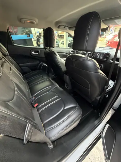 FIAT Toro 1.8 16V 4P FLEX FREEDOM OPEN EDITION AUTOM�TICO, Foto 13
